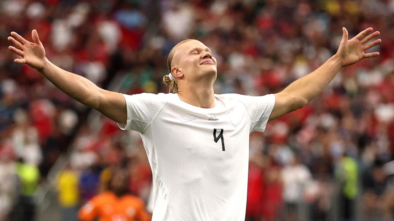 Norwegian star Erling Haaland began his FIFA World Cup 2026 campaign with a brace in Norway's 4-1 win over Iraq, followed by another two goals in a 3-1 victory against Senegal. His recent winner against Ivory Coast has taken him to five World Cup goals.