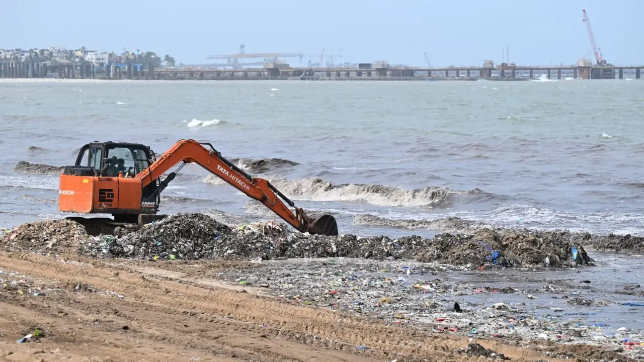 The drive aimed to restore cleanliness at one of Mumbai&rsquo;s most visited beaches, which often witnesses a rise in waste accumulation due to increased footfall, tides and monsoon-related debris