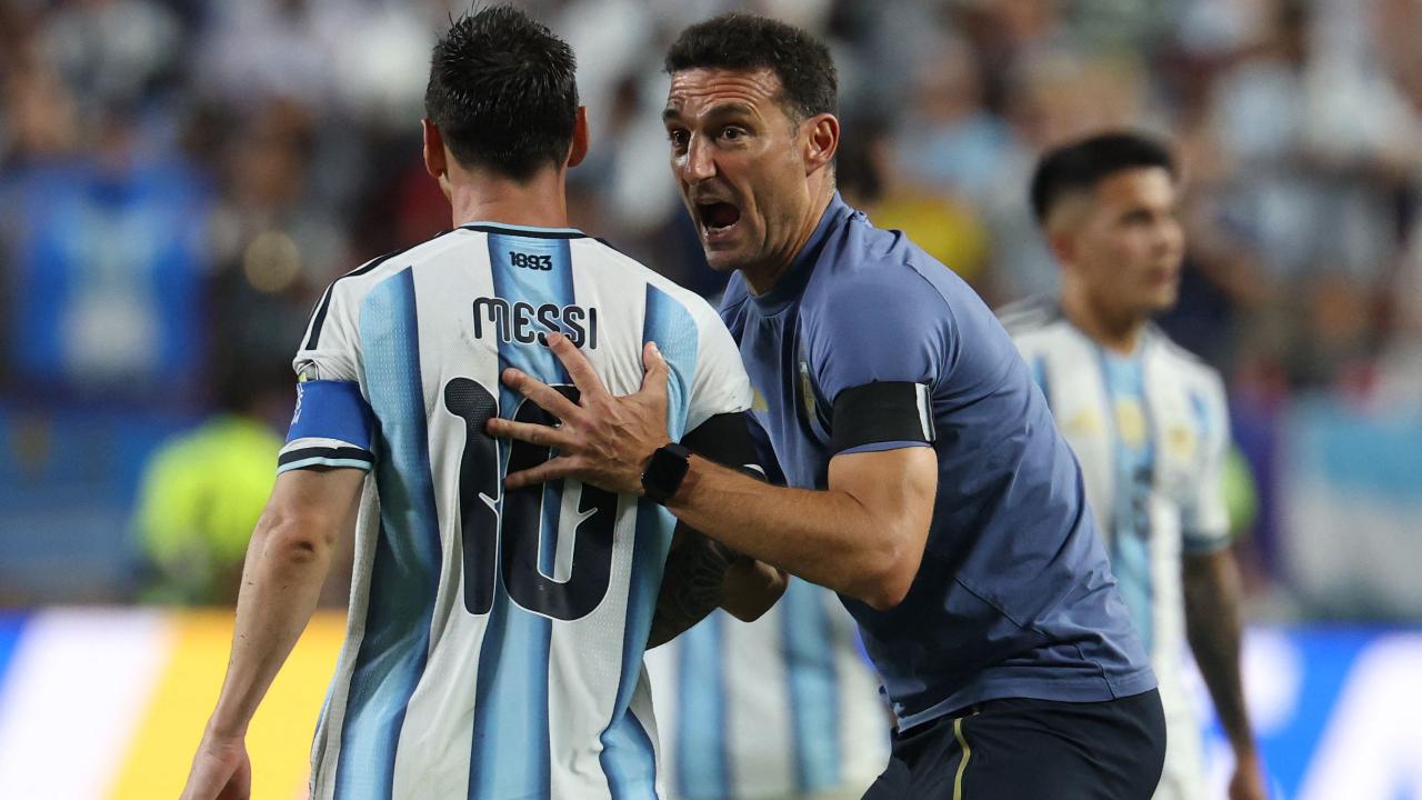 Scaloni's side eventually found the breakthrough in the 112th minute through Julian Alvarez. Cutting in from the left, the forward unleashed a superb strike from around 25 yards that flew into the top corner, leaving Kobel with no chance and sparking wild celebrations among the Argentine supporters