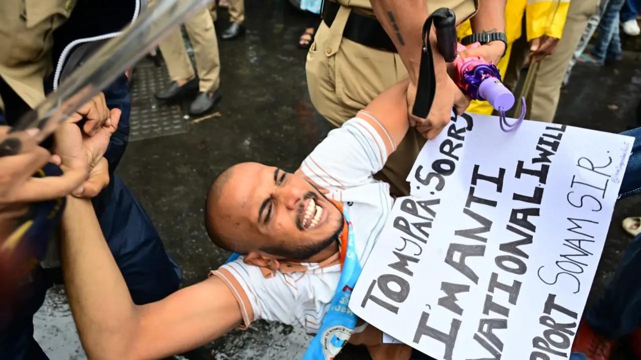 Mumbai LIVE: Mumbai protests over NEET row; several detained Police detained protesters during NEET paper leak demonstrations in Mumbai. File pic