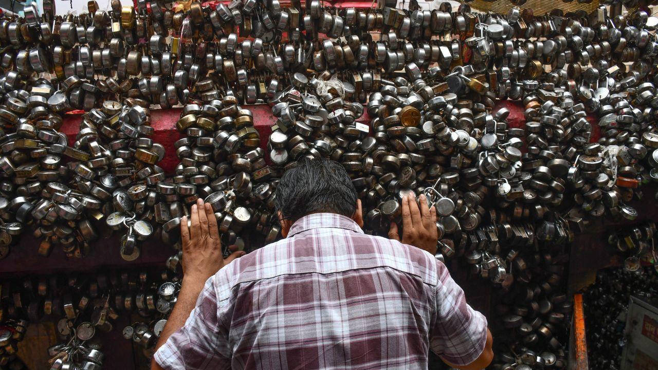 The historic Gauri Shankar Temple in Delhi witnesses a heavy rush of devotees offering milk, flowers and prayers on the first day of Sawan
