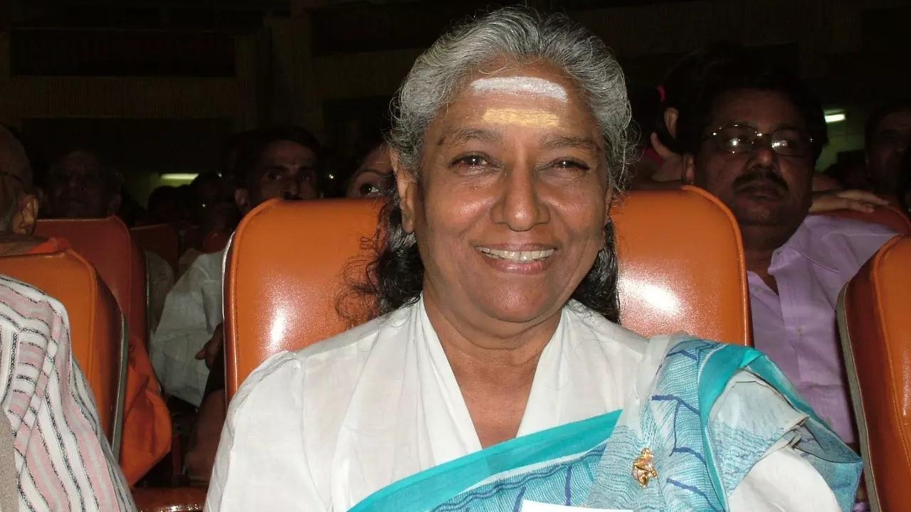 Janaki refused to accept the Padma Bhushan in 2013, stating that the honour had come too late in recognition of her contributions to music.