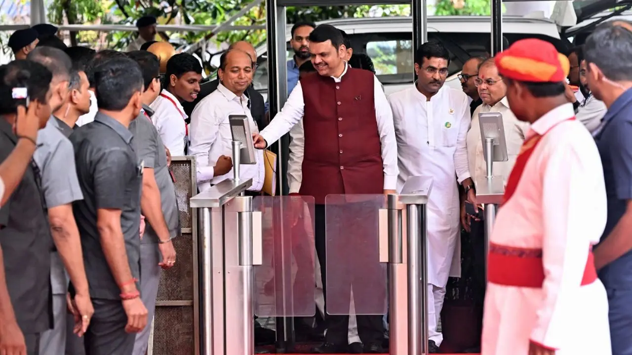 IN PHOTOS: Maharashtra Monsoon Assembly Session 2026 enters Day 2 Maharashtra CM Devendra Fadnavis arrives at Vidhan Bhavan to attend the Monsoon Session. PIC/SAYYED SAMEER ABEDI