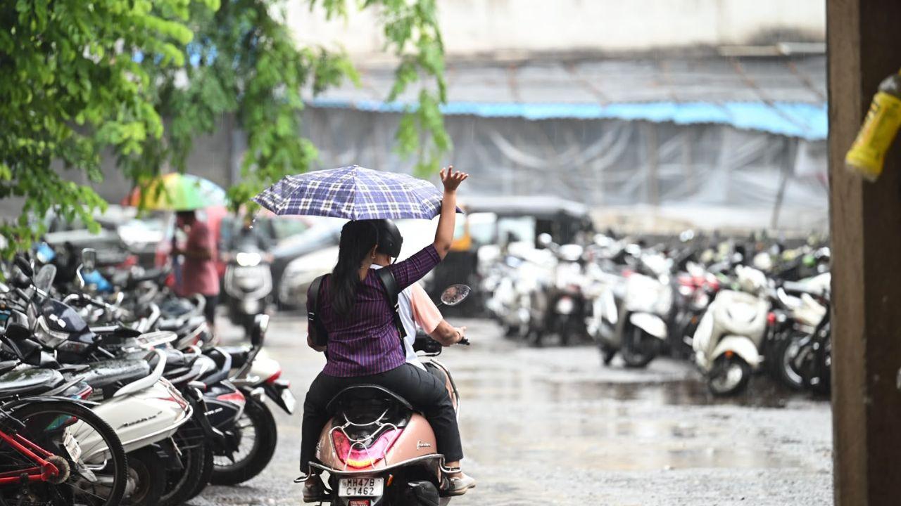 Mumbai during the early hours of Monday received light showers, bringing relief to the ongoing heatwave-like conditions