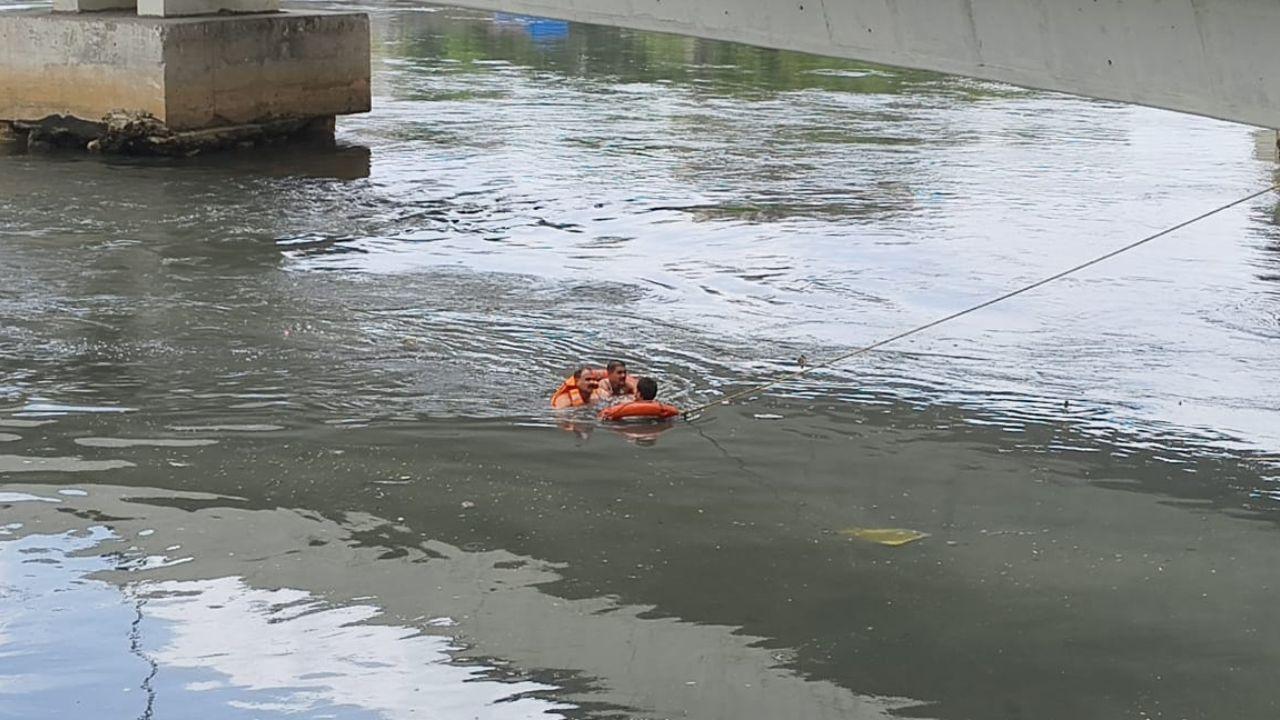 Thane Municipal Corporation's fire department carried out a swift operation, saving a 30-year-old man from drowning