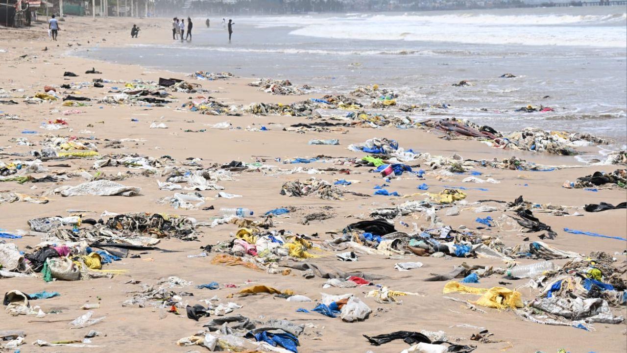 The shoreline literally underscores the need for cleaner habits, better waste management and sustained efforts to protect the city's coast The shoreline literally underscores the need for cleaner habits, better waste management and sustained efforts to protect the city's coast