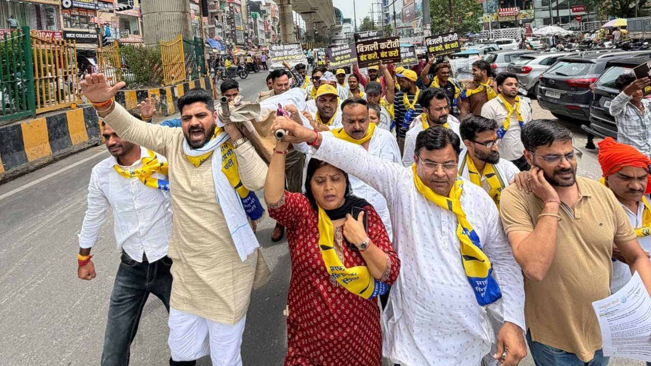 AAP claimed that several party workers and supporters were also taken into custody during the protest