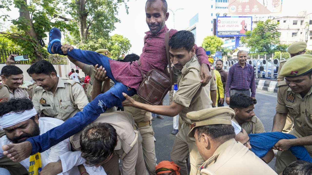 According to AAP, party workers gathered in the state capital to protest against what they described as frequent and unannounced power outages affecting residents across Uttar Pradesh