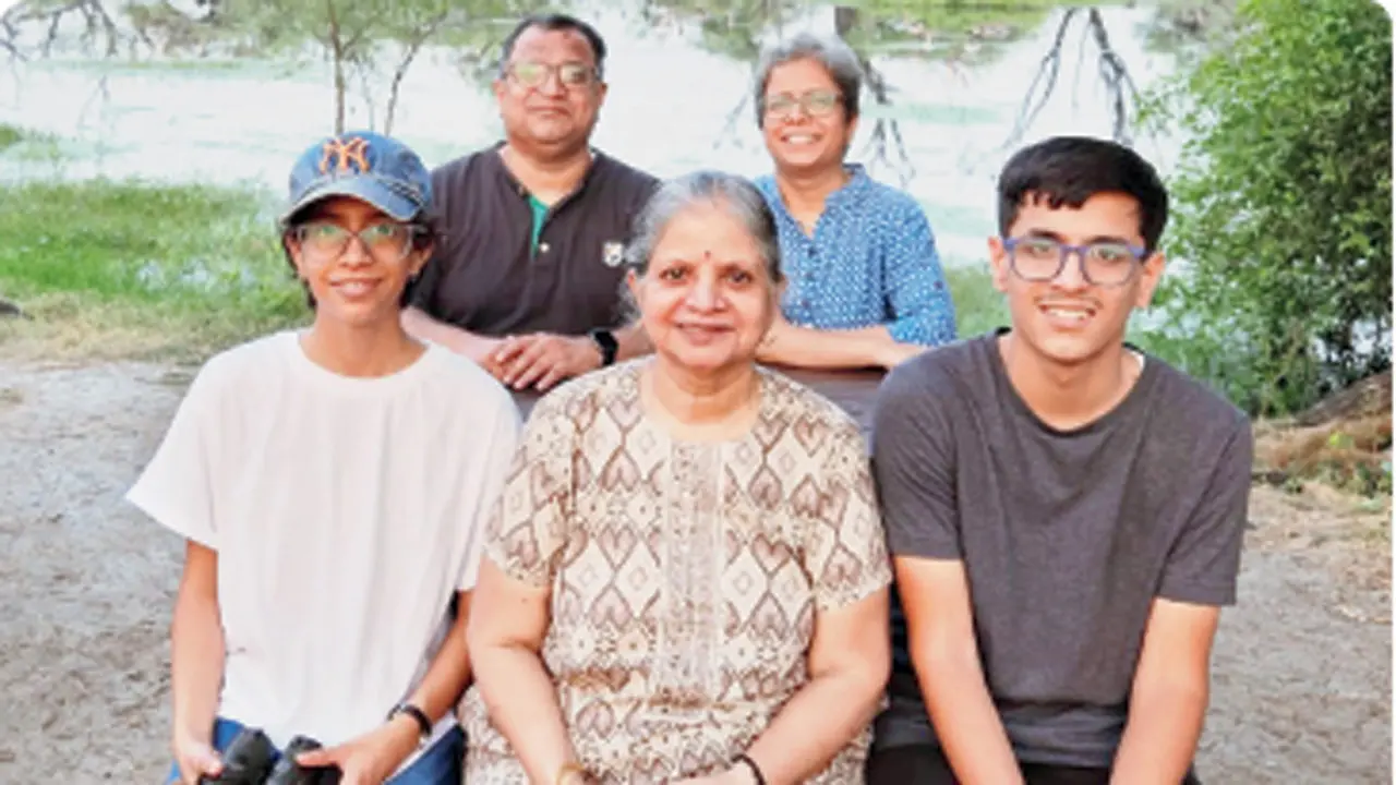 Arohi (left) with her grandmother, younger brother, and parents, Prasad and Amita Deshpande. Pics/By Special Arrangement