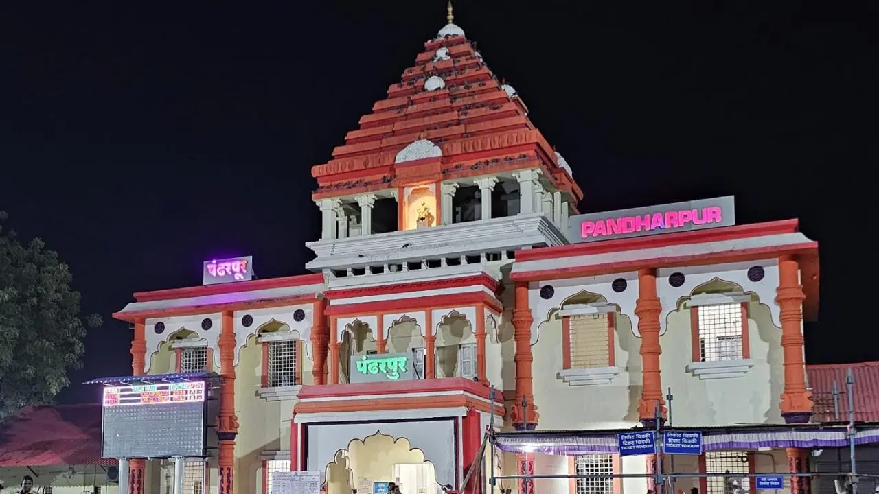 Central Railway to run 54 special train trips for Ashadhi Wari 2026 pilgrims