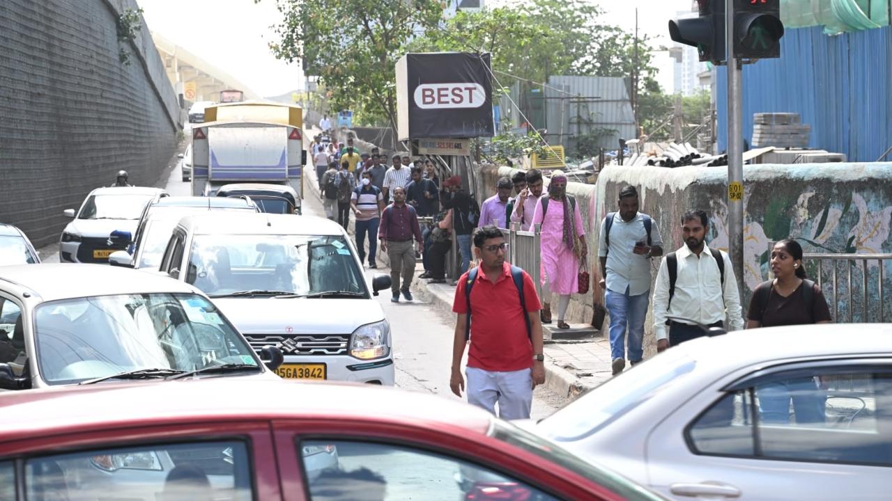 Hardly any buses could leave the 27 BEST depots across Mumbai in the morning Hardly any buses could leave the 27 BEST depots across Mumbai in the morning