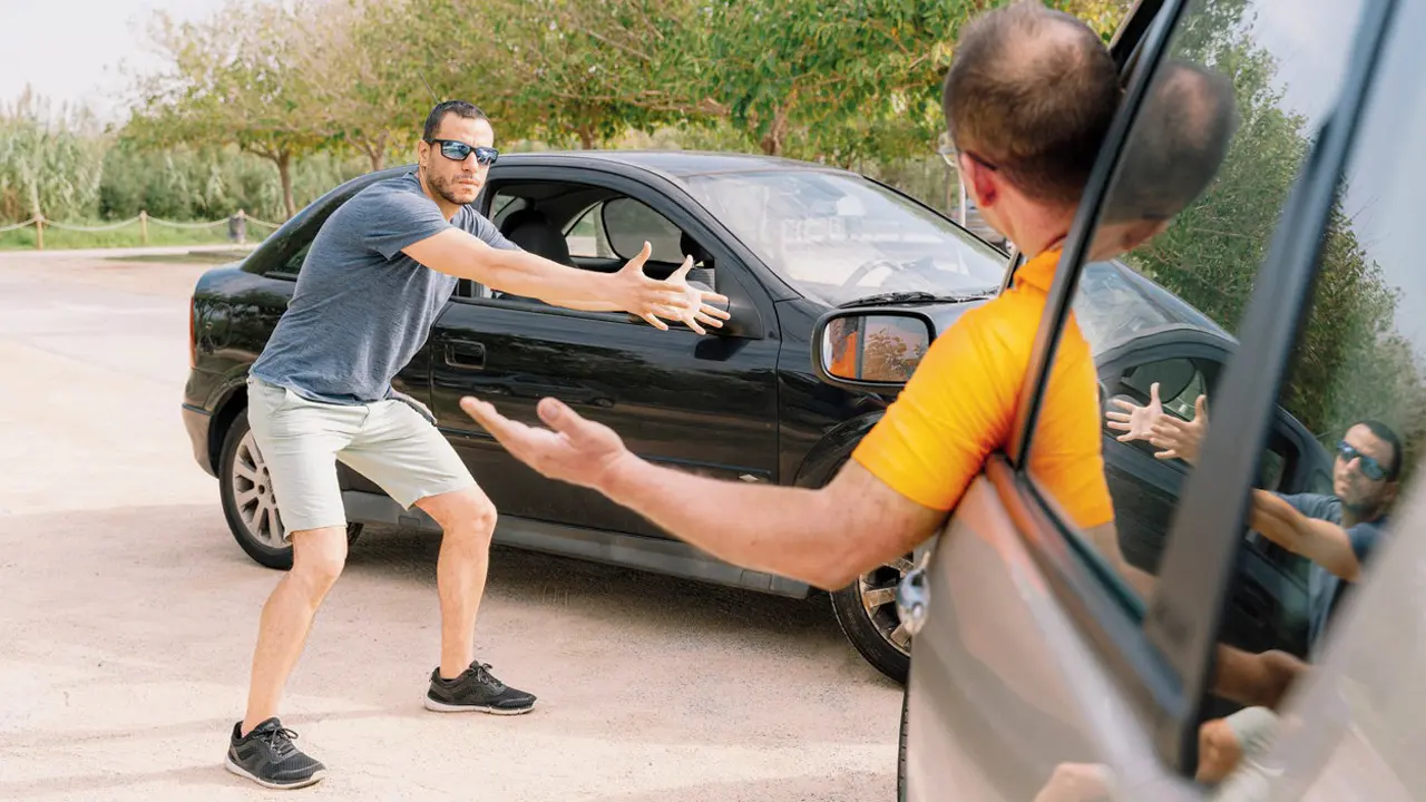 Never resort to violence while dealing with conflict Representation pic