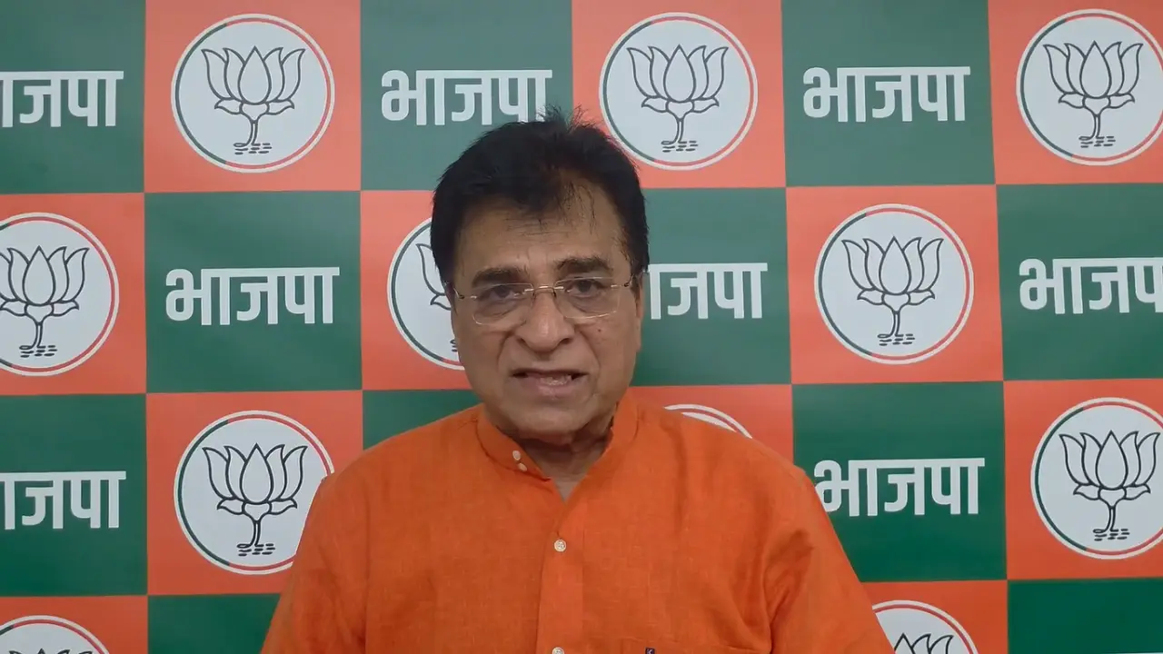 Kirit Somaiya urges ban on namaz on Mumbai roads, writes to authorities BJP leader Kirit Somaiya. Pic/X