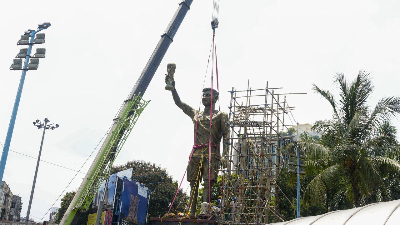 Rumours suggest it could be installed at Rabindra Sarobar or Eco Park, pending a final decision from the state government Rumours suggest it could be installed at Rabindra Sarobar or Eco Park, pending a final decision from the state government
