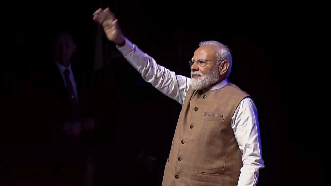 In Photos: PM Modi receives warm welcome from Indian diaspora in Paris Pic/PTI