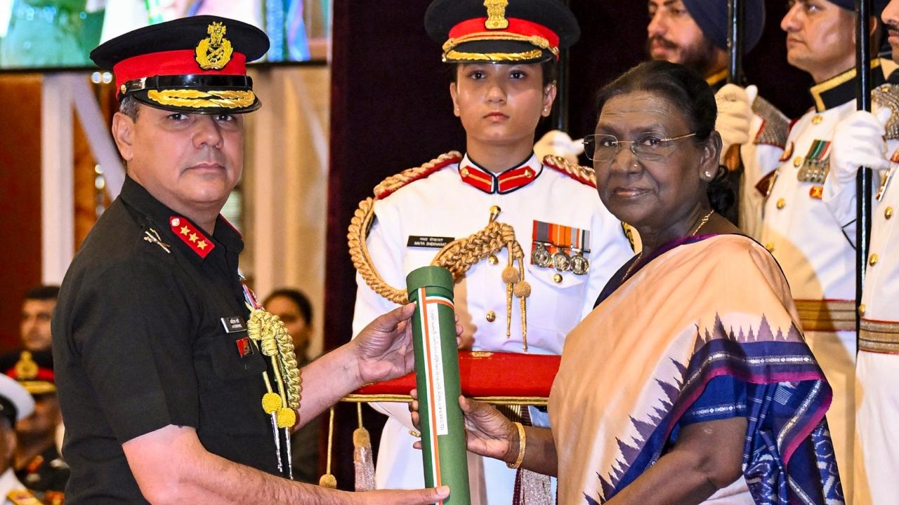 Apart from Lt Gen Rajiv Ghai and Air Marshal Awadhesh Kumar Bharti, recipients of the Sarvottam Yudh Seva Medal included Lieutenant General Pratik Sharma, Air Marshal Nagesh Kapoor, Vice Admiral Sanjay Jasjit Singh (Retired), Air Marshal Narmdeshwar Tiwari (Retired) and Air Marshal Jeetendra Mishra. In total, the President presented seven Sarvottam Yudh Seva Medals, along with 30 Param Vishisht Seva Medals, 12 Uttam Yudh Seva Medals and 56 Ati Vishisht Seva Medals during the ceremony.