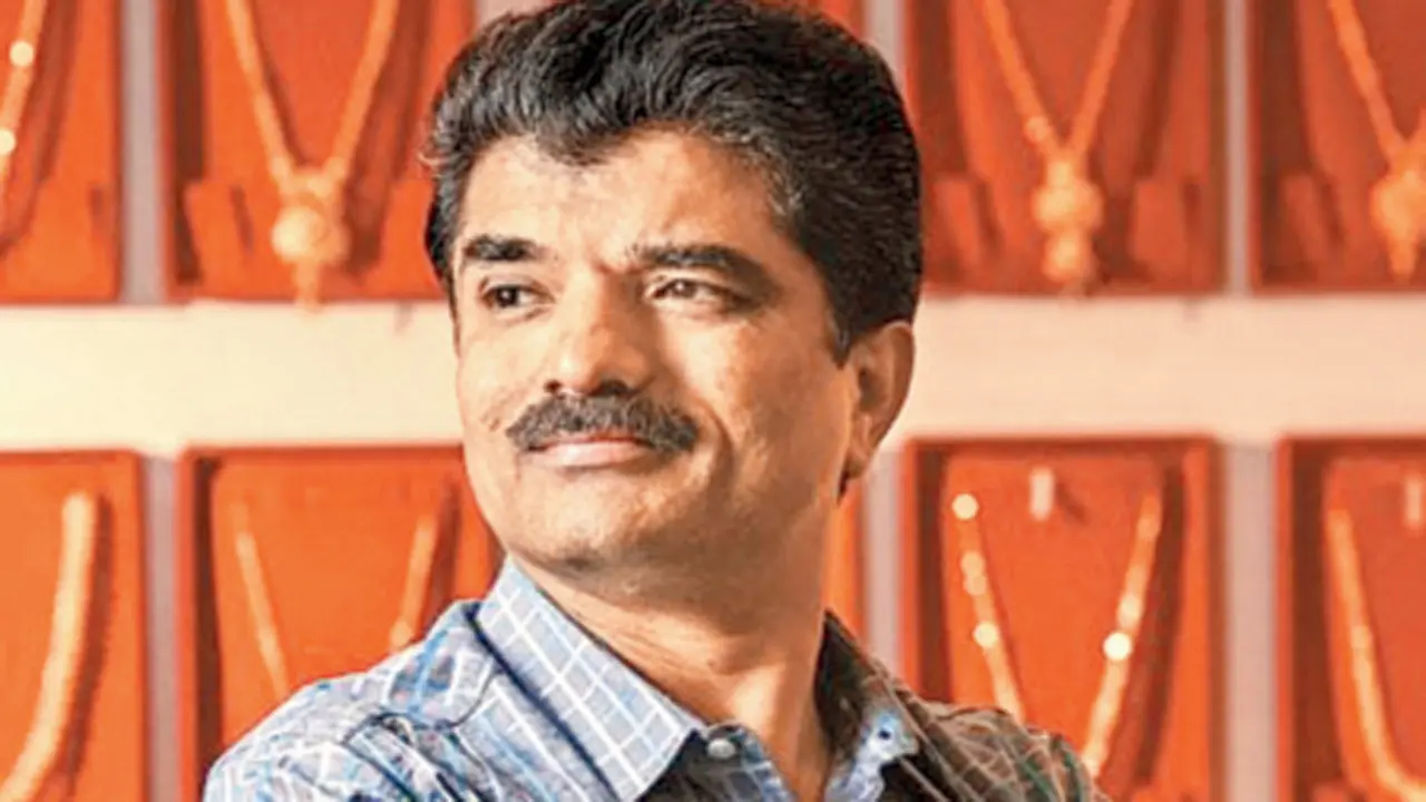 SEBI cracks down on Rajesh Exports, bars promoter Rajesh Mehta, bars him from stock markets