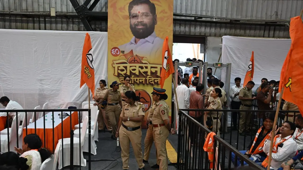 The letter, dated June 17 (Wednesday), stated that Y-Plus security should be extended to these MPs with immediate effect. The decision comes amid rising political tensions within the Shiv Sena (UBT) following signs of internal dissent The letter, dated June 17 (Wednesday), stated that Y-Plus security should be extended to these MPs with immediate effect. The decision comes amid rising political tensions within the Shiv Sena (UBT) following signs of internal dissent
