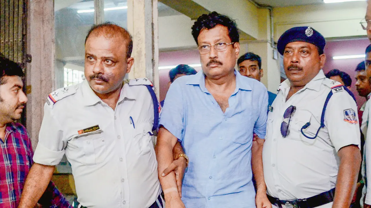West Bengal Trinamool Congress leader held in case of extortion