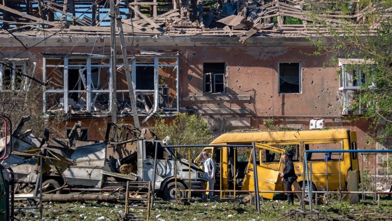 The strike came as 20,000 people from 130 countries were due at the three-day annual Saint Petersburg International Economic Forum (SPIEF) -- an event once dubbed "Russia's Davos".