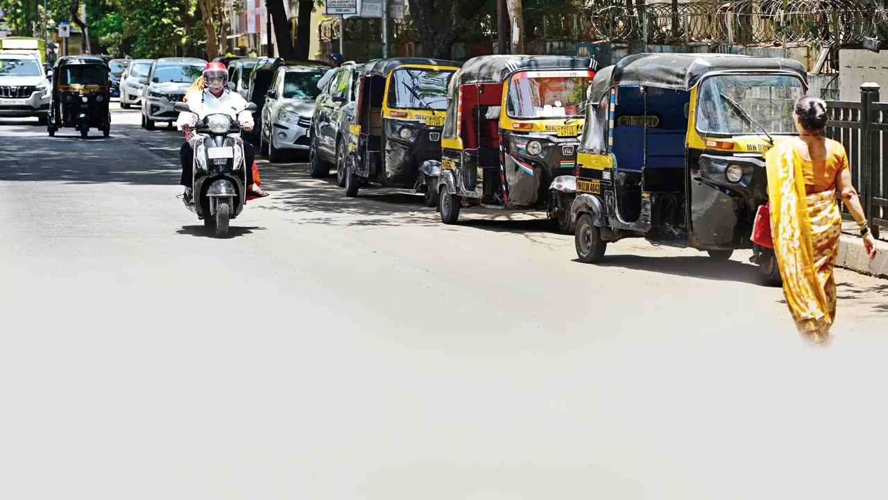 Autorickshaws are parked outside residential buildings in Vile Parle East on May 28. PIC/RANE ASHISH