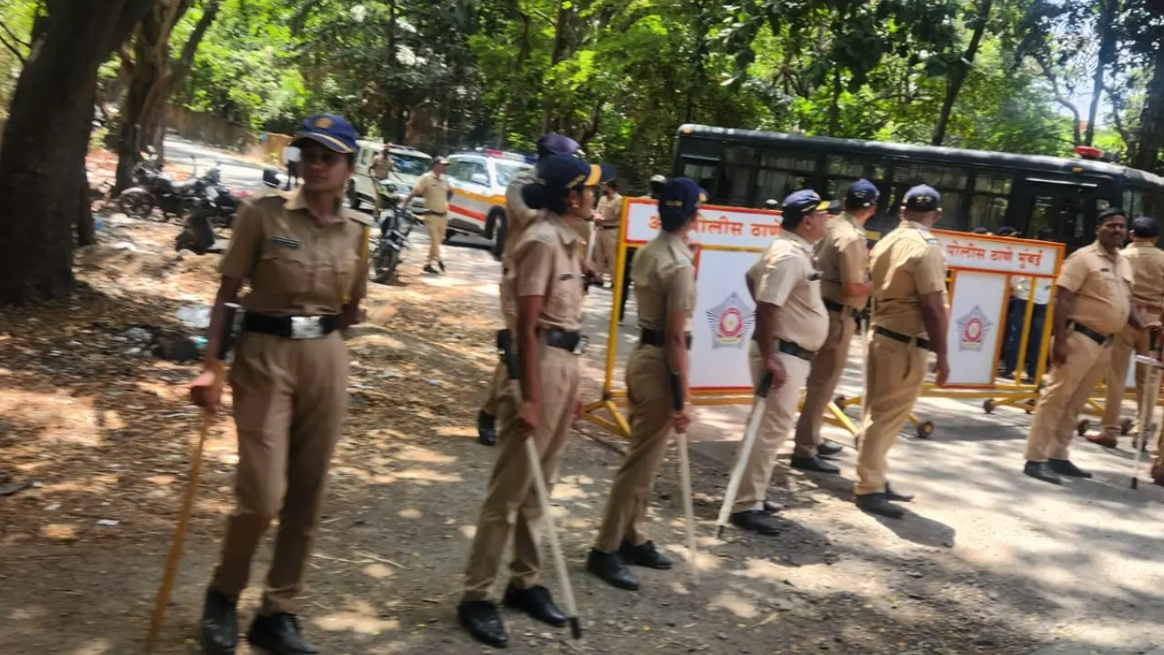 BMC conducts demolition drive in Mumbai’s Aarey Colony, Illegal dargah raised The action was taken under heavy police protection, Pic/X (@KiritSomaiya)