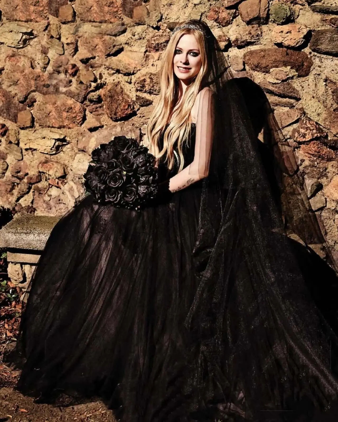Avril Lavigne
Avril Lavigne married Chad Kroeger in 2013 in a gothic black Monique Lhuillier gown, long, dark satin, nothing frilly. She'd previously said she always wanted white. We're glad she changed her mind Avril Lavigne
Avril Lavigne married Chad Kroeger in 2013 in a gothic black Monique Lhuillier gown, long, dark satin, nothing frilly. She'd previously said she always wanted white. We're glad she changed her mind