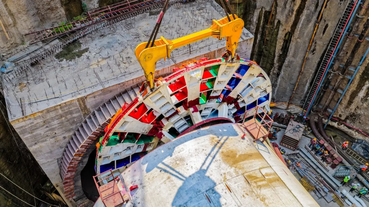 The massive cutterhead, measuring 13.6 metres in diameter and weighing around 350 tonnes, marks the completion of the main shield assembly for the second TBM that will be used to excavate part of the project's underground tunnel section The massive cutterhead, measuring 13.6 metres in diameter and weighing around 350 tonnes, marks the completion of the main shield assembly for the second TBM that will be used to excavate part of the project's underground tunnel section
