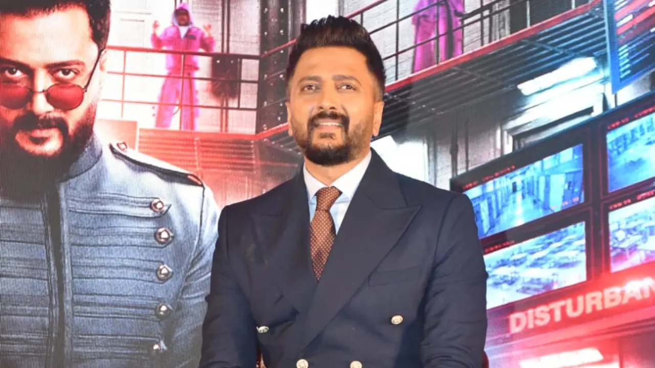 Lock Upp: Riteish Deshmukh shuts down the question about Salman and Sanjay