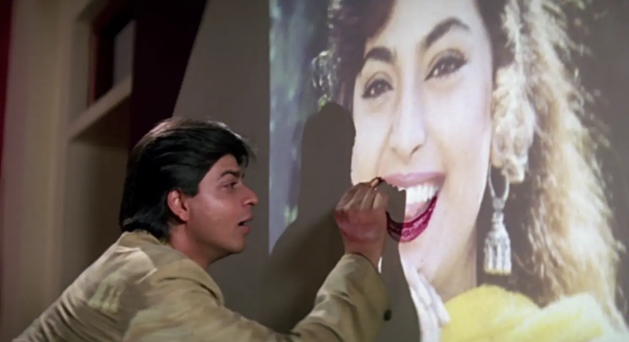 Darr
Rahul (Shah Rukh Khan) stalks Kiran (Juhi Chawla), calls her obsessively, and invades her privacy. The iconic song from the film, 'Tu haa kar ya naa kar, tu hai meri Kiran', itself doesn't care about her consent.