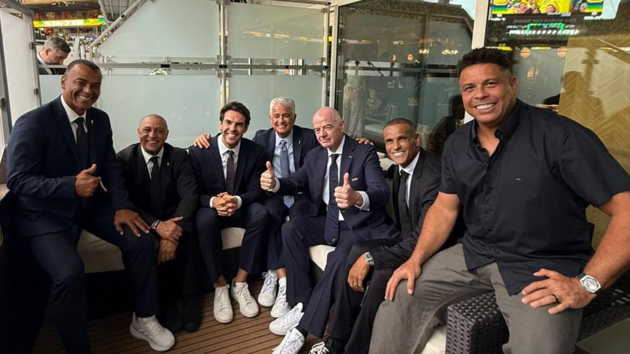 Cafu, Roberto Carlos, Kaka, Bebeto, Gianni Infantino, Rivaldo, Ronaldo Nazario (Pic: X/@KAKA)