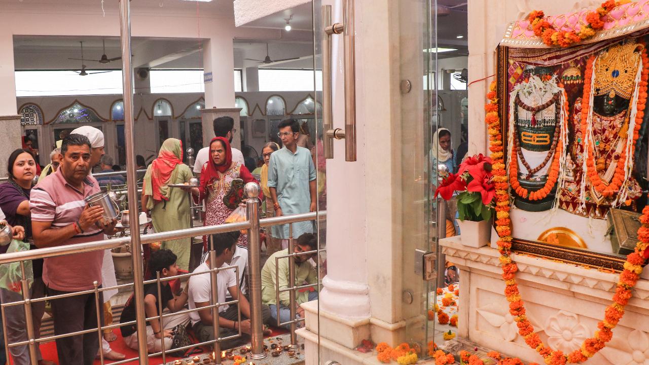 As is the custom with Hindu deities, the goddess has many names, including Ragnya or Rajna, along with variations in honorifics such as Devi, Mata or Bhagavati. The term 'Kheer' refers to a milk and rice pudding that is offered to propitiate the goddess. Kheer Bhawani is sometimes translated as 'Milk Goddess'