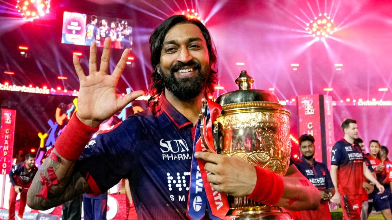 The triumph also marked Krunal's fifth IPL title. Earlier, he won three trophies with the Mumbai Indians (MI) (Pic: PTI)