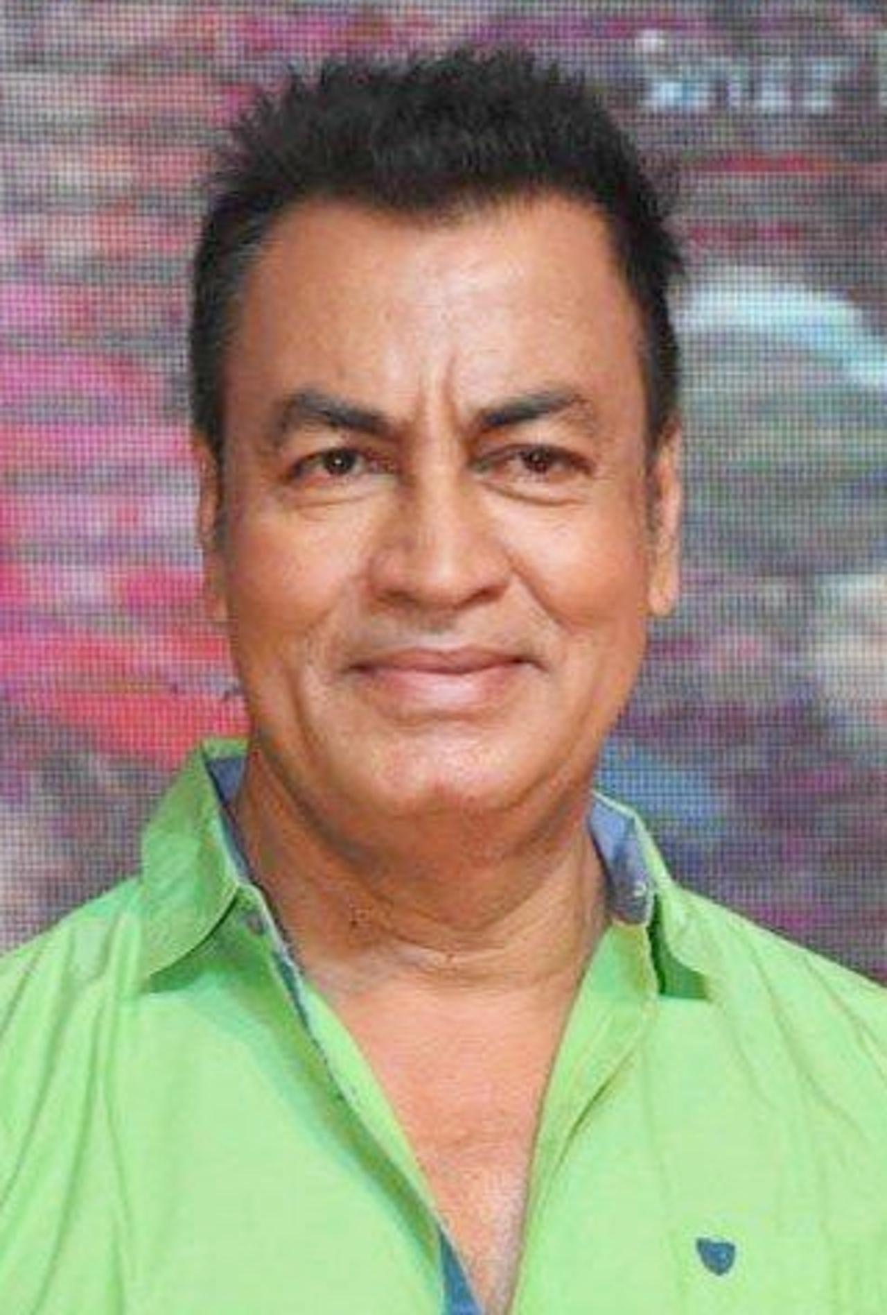 Pradeep Rawat (Deva Singh Sodhi), a former Sikh soldier and the only villager with prior cricket experience. He became the team's all-rounder and mentor. Before Lagaan, he gained recognition as Sultan in Sarfarosh and had portrayed Ashwatthama in the TV epic Mahabharat. Later became a prominent villain in South Indian cinema, appearing in films such as Ghajini and Sye.