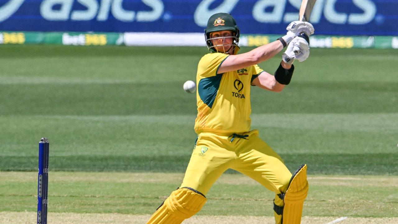 IND vs AUS 2015 World Cup Semi-Final
In the 2015 ODI World Cup semi-final, Smith showcased resilience by smashing a crucial century against India. After opener David Warner departed for 12, Smith anchored the innings with 105 off 93 balls, striking 11 fours and two sixes (Pic: AFP) IND vs AUS 2015 World Cup Semi-Final
In the 2015 ODI World Cup semi-final, Smith showcased resilience by smashing a crucial century against India. After opener David Warner departed for 12, Smith anchored the innings with 105 off 93 balls, striking 11 fours and two sixes (Pic: AFP)