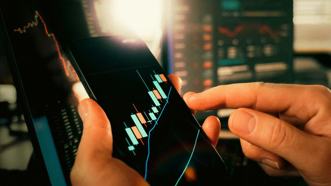 Sensex rises 544 points, Nifty nears 24,000 as US-Iran deal boosts sentiment Representational Pic