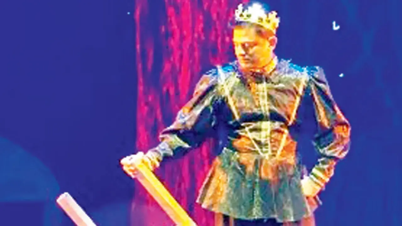 FridayPlay for playAttend this comedic rendition of William Shakespeare&rsquo;s Macbeth, titled Madbeth where Rupesh Tillu performs a physical comedy as part of this off-beat show.&nbsp;
Time 9 pm onwardsAt Prithvi Theatre, Juhu Church Road, Juhu.&nbsp;Log on to in.bookmyshow.comCost Rs 300