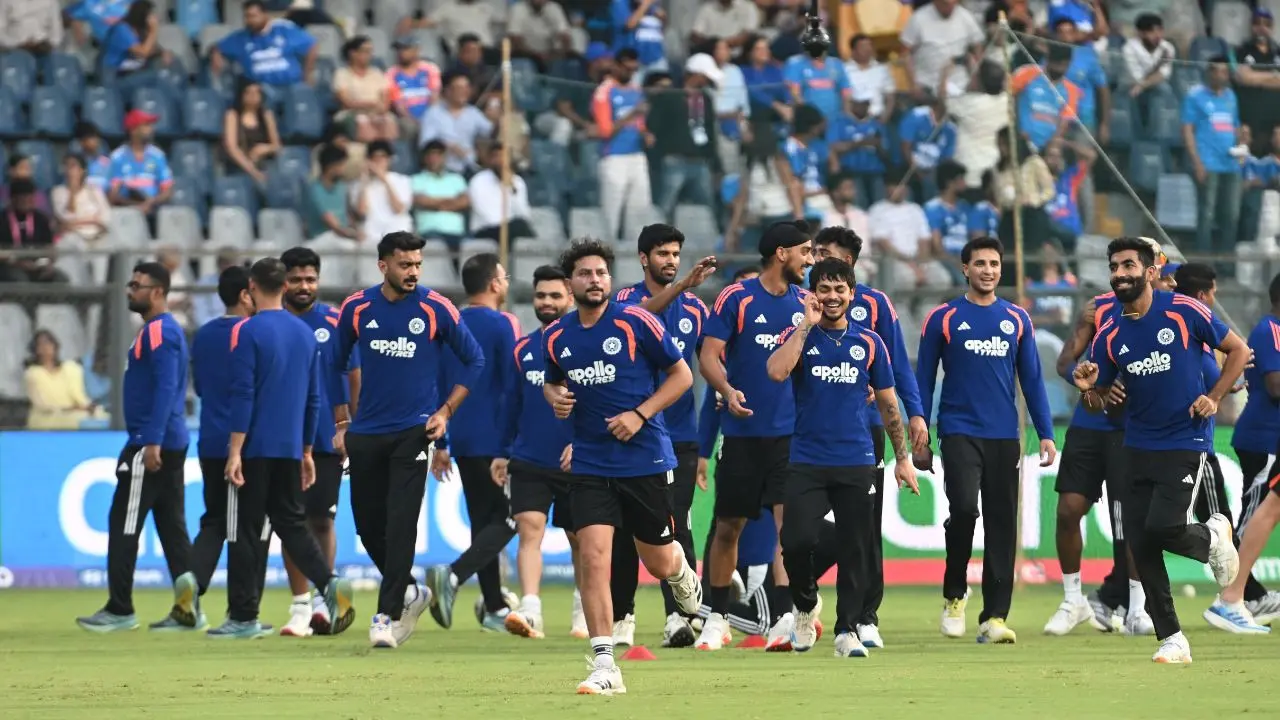 IN PHOTOS: Wankhede witnesses heart-stopping finish as India beat England by 7