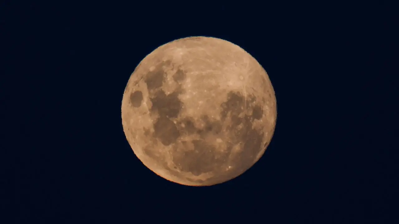 IN PHOTOS:  Moonrise magic| Stunning lunar moments captured worldwide