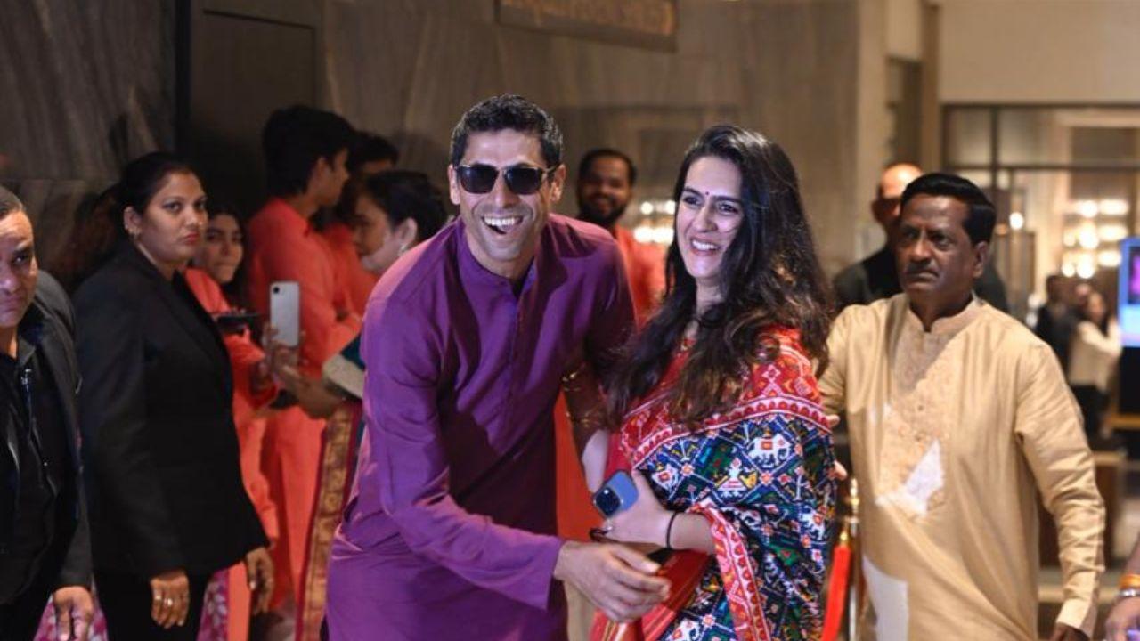 Ashish and Rushma Nehra excitedly arrives at the wedding of Arjun Tendulkar 