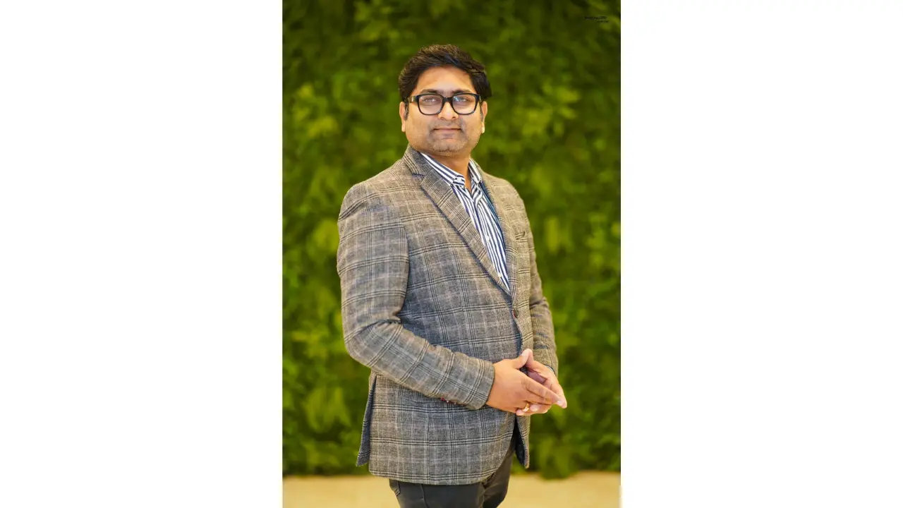 Ancient Secret Clinic’s Dr. Prashant Rathod Brings Leech Therapy into Focus as a Go-To Ayurvedic Treatment for Insomnia