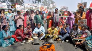 IN PHOTOS: Massive protest in West Bengal amid LPG price hike and supply concern