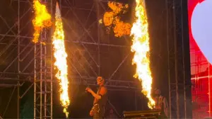 IN PHOTOS: Talwiinder steals the spotlight on Day 1 of NH7 Weekender in Pune