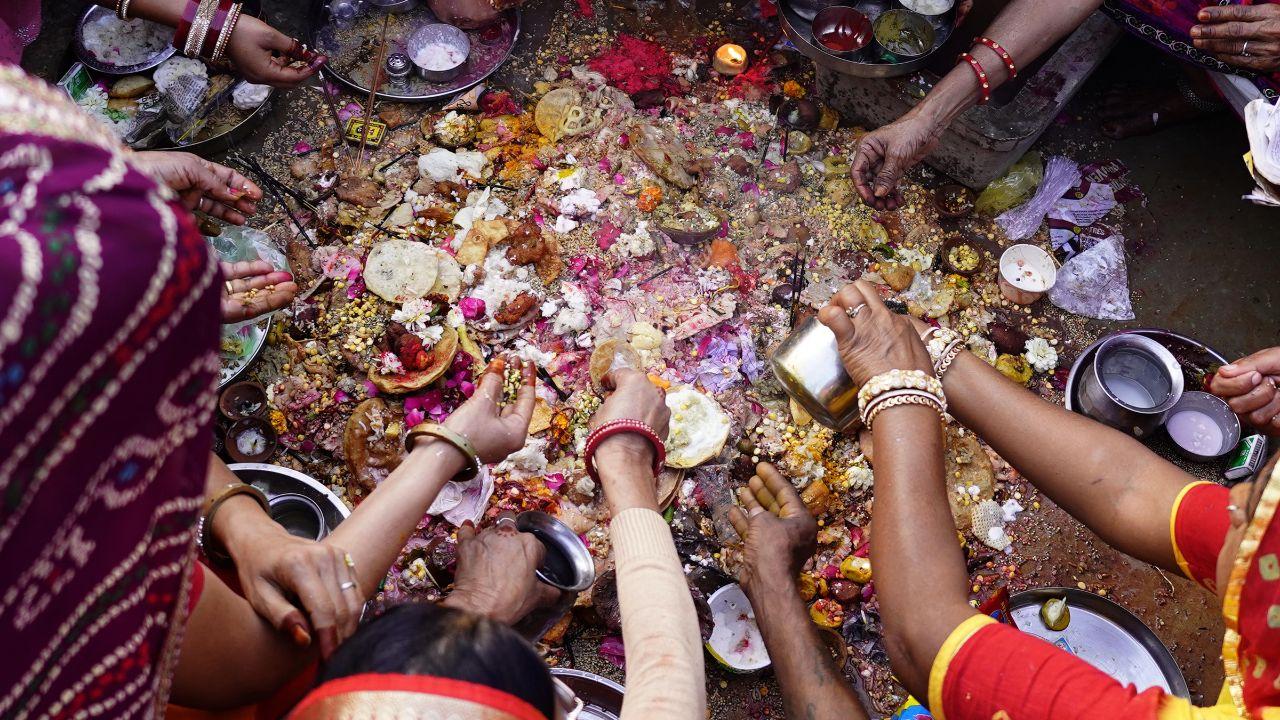 Sheetala Ashtami is a Hindu festival dedicated to Goddess Sheetala, celebrated eight days after Holi across India