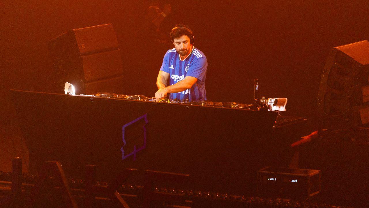 As the day unfolded, the crowd responded with infectious enthusiasm, where music and celebration came together seamlessly