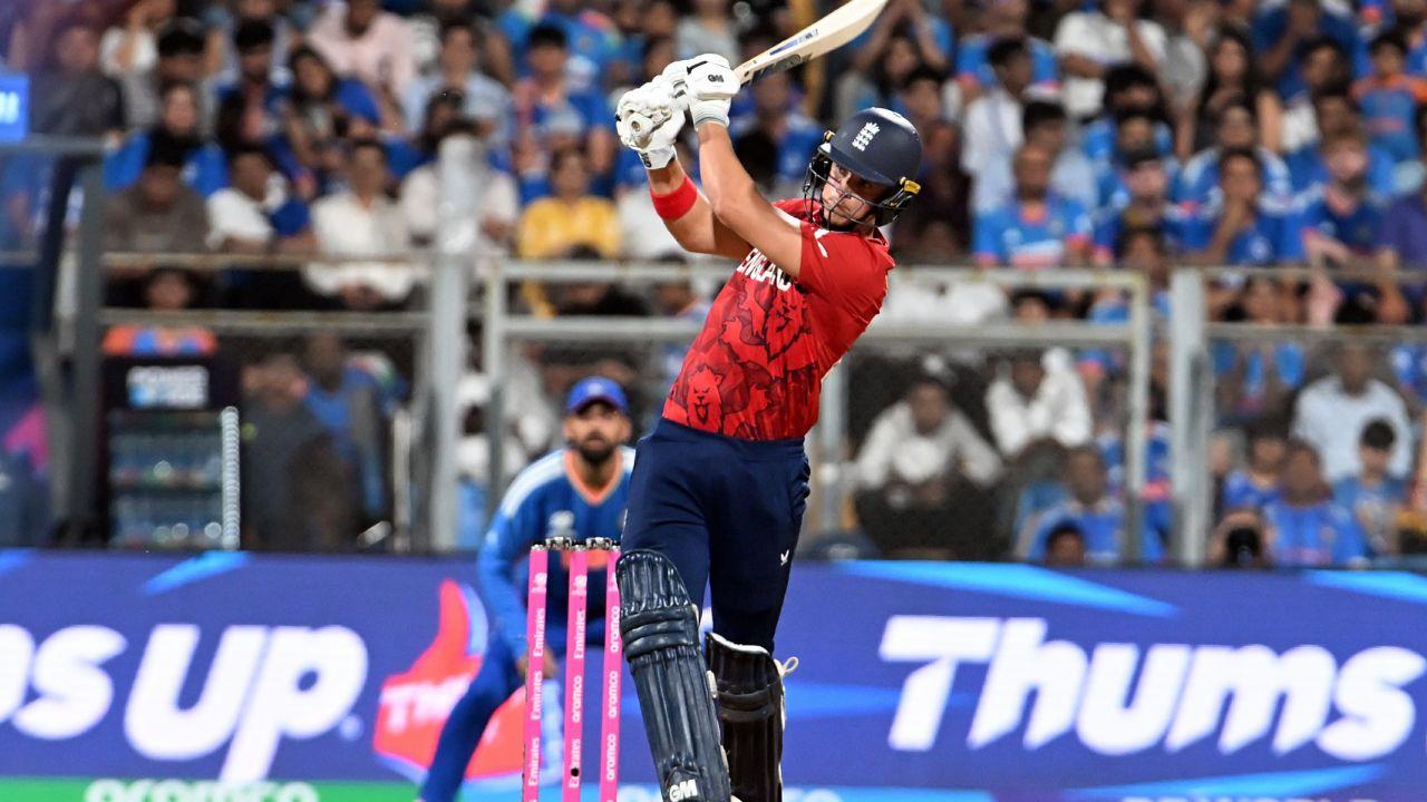 On the contrary, the night belonged equally to England’s young batting sensation Jacob Bethell, who responded with a stunning counterattack during England’s chase