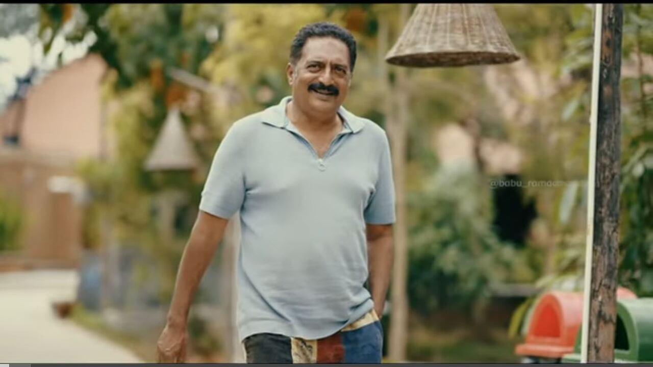 Prakash is a recipient of the honourable Padma Shri award, which is the fourth-highest civilian award in India. He has also received five National Awards.