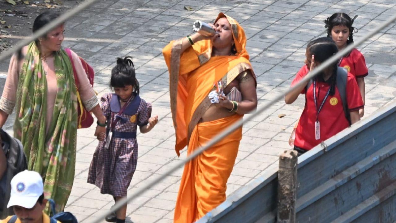 On Wednesday, Mumbai’s Santacruz observatory recorded maximum temperatures of 34.5 degC, with relative humidity at 70 per cent