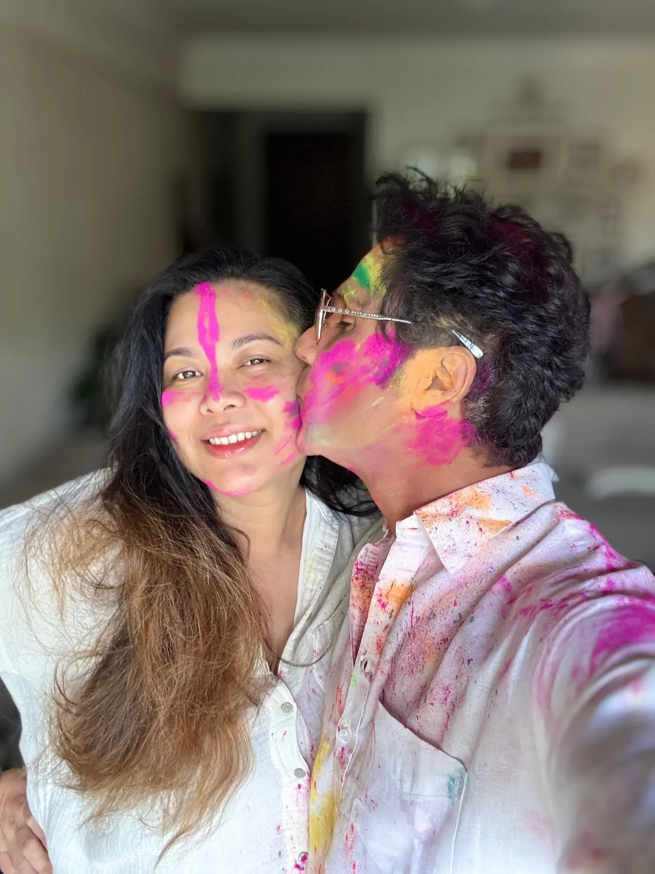 Extending warm greetings, the actor wrote, 