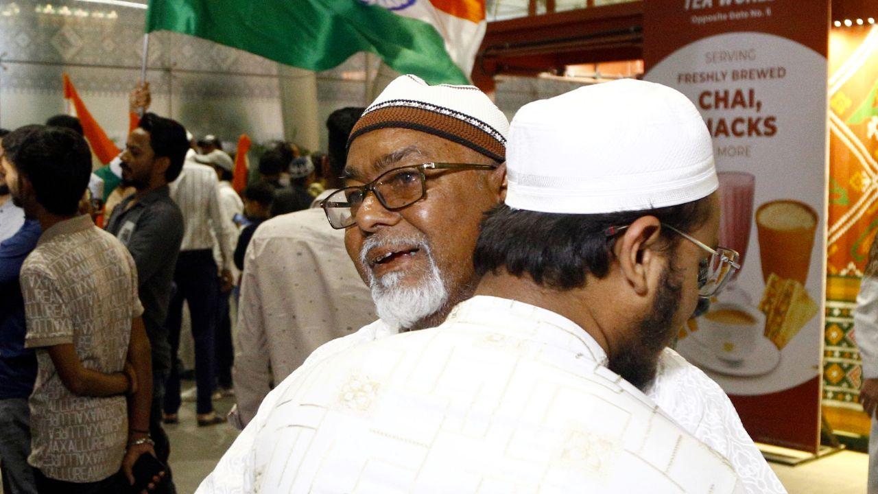 A relative said, “My son had gone to Mecca for Umrah. His flight was cancelled on February 28. The media and the government helped us a lot. The authorities were very supportive”